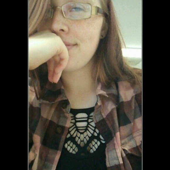 Meet your Posher, Jade - Picture 1 of 1